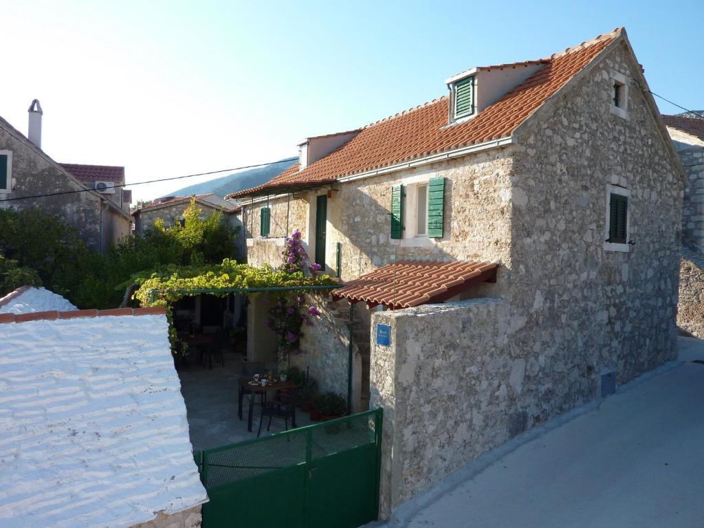 Apartman Paradise Stone *